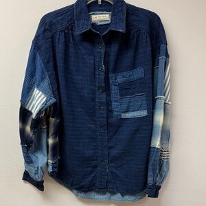 We the Free by Free People Indigo Sky Patch Denim Shirt Women’s Size Small